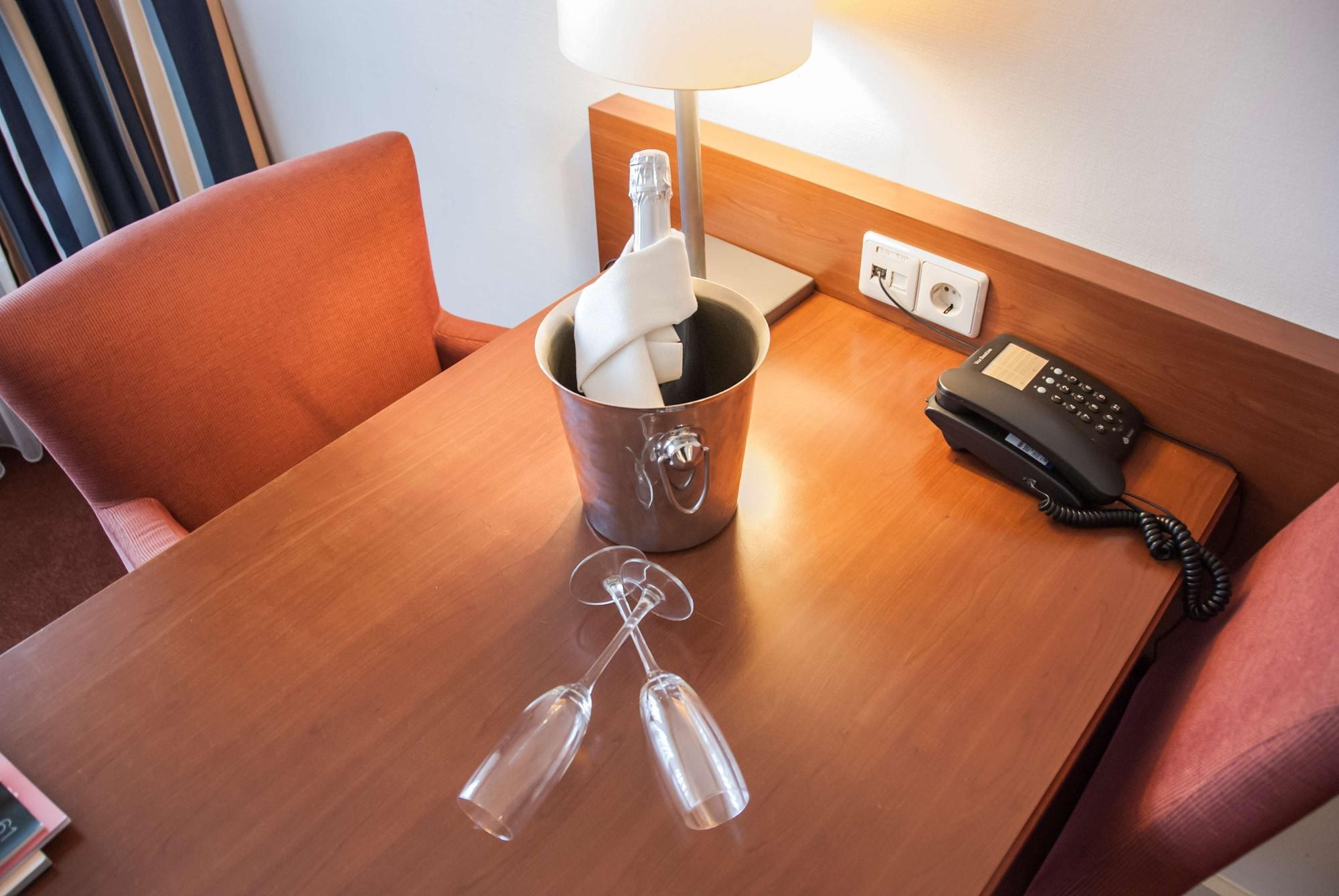 Hotel Spaander BW Signature Collection Volendam Bagian luar foto
