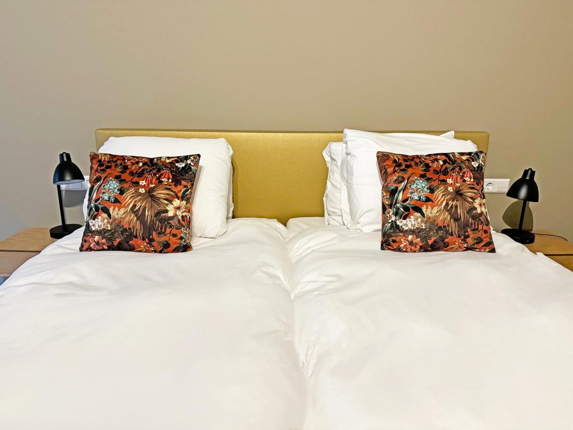 Hotel Spaander BW Signature Collection Volendam Bagian luar foto